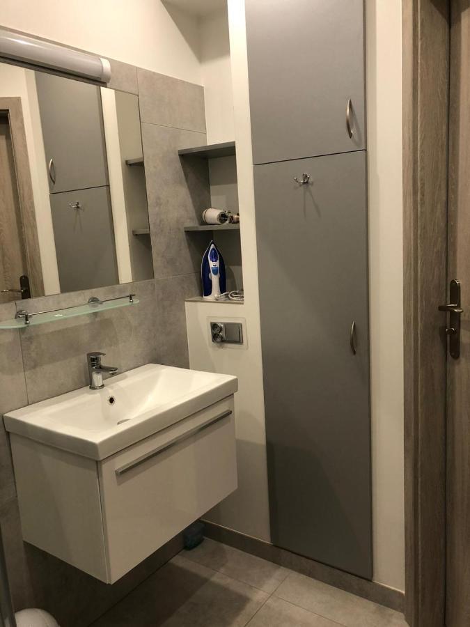 Za Rogiem Apartment Duszniki Zdroj Luaran gambar